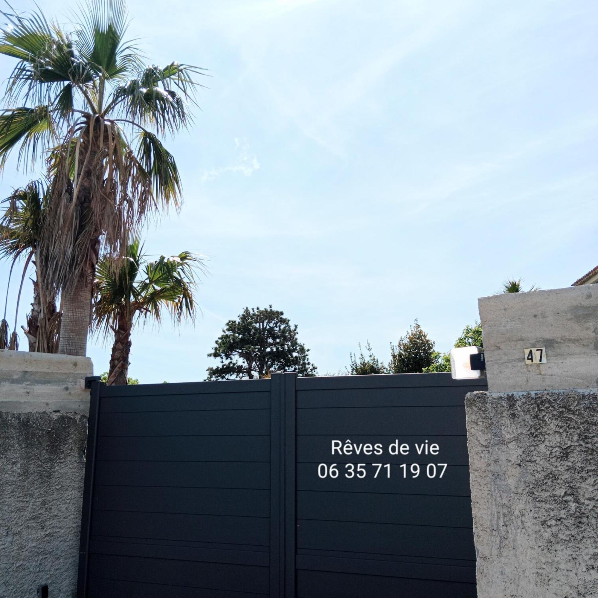 Reves De Vie Studio Morgiou Avec Terrasse Et Parking Prive กาซีส์ ห้อง รูปภาพ